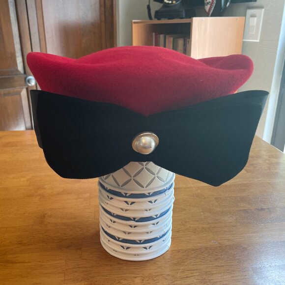 Vintage 1980s Plaza Suite by Betmar red wool hat with black velvet satin bow main image 10